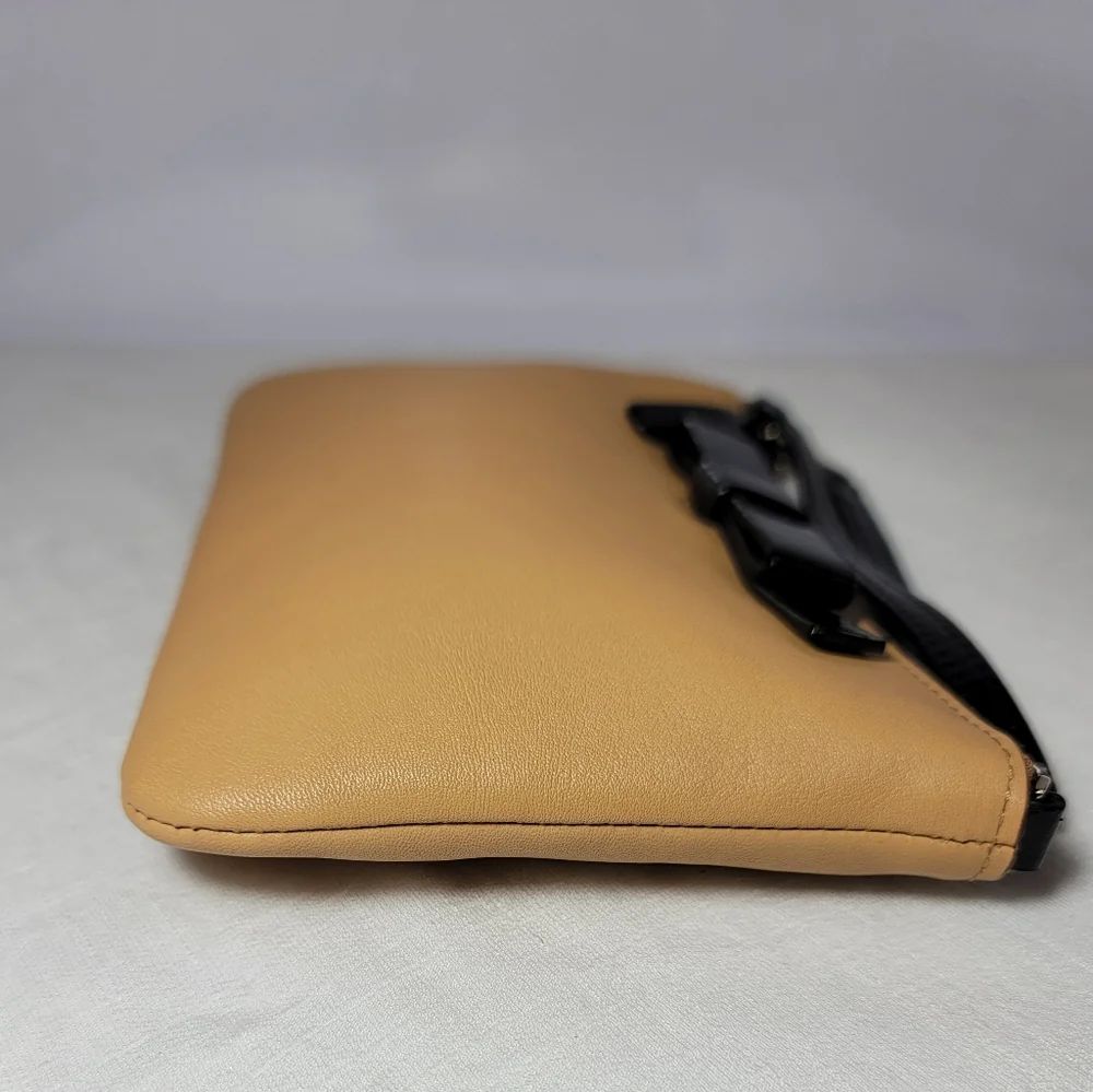 Kate spade New York Creamy Caramel Brown Wristlet.